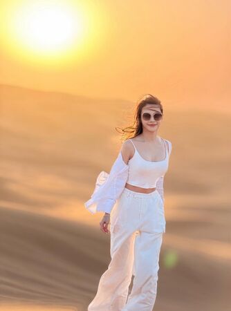 ▲▼艾莉絲（圖／翻攝自Facebook／艾莉絲）