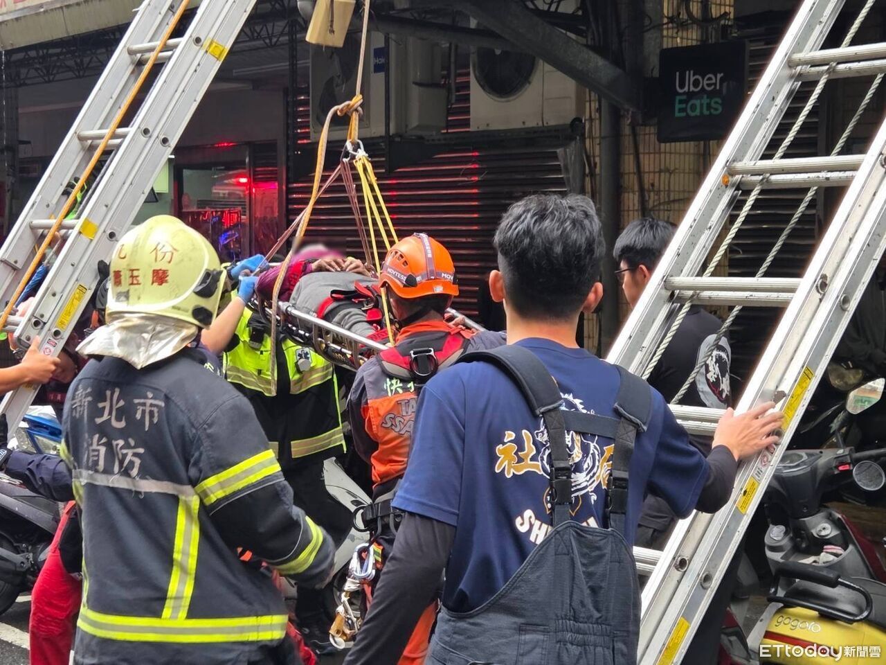 快訊/汐止獨居婦3樓墜1樓雨遮緊急送醫 疑整理花草不慎摔落