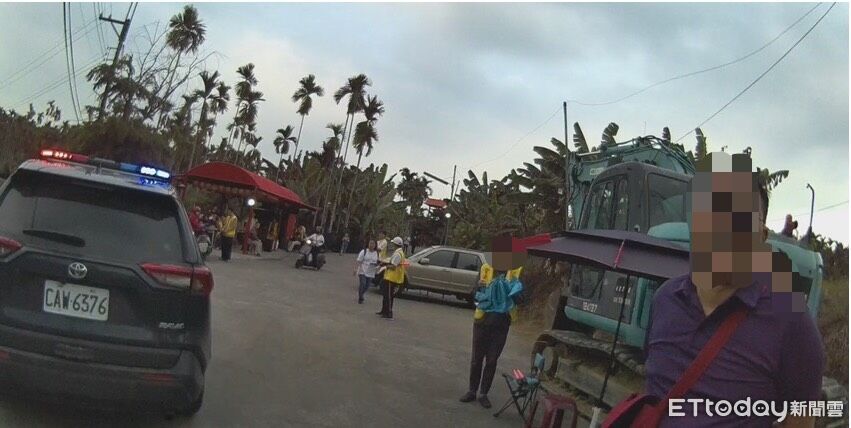 赴萬巒參加宮廟活動卻迷途 內埔暖警親送65歲婦圓願