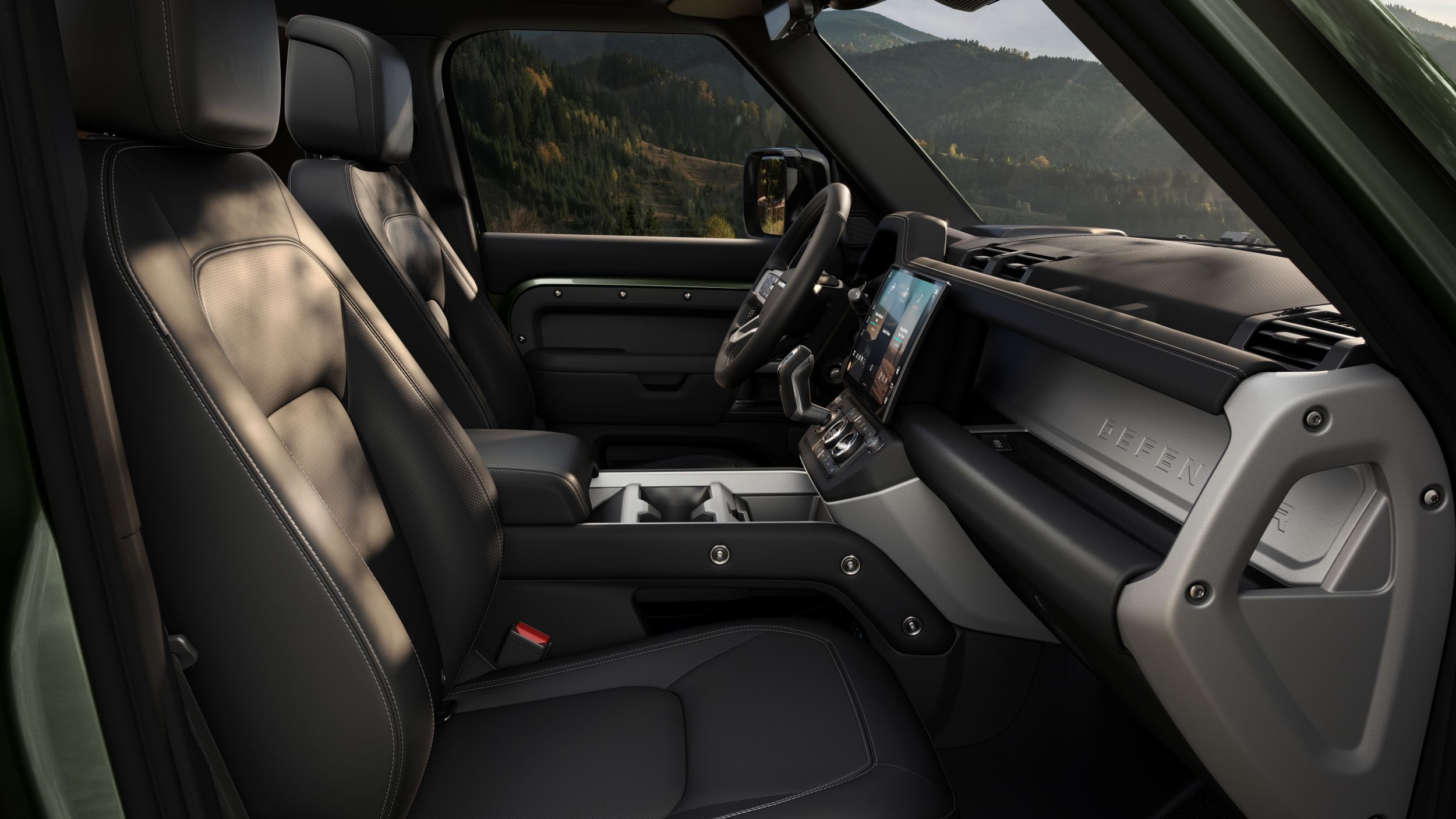 ▲台灣Defender迎來新改款！追加新動力、限定特仕車型。（圖／翻攝自Defender）