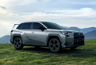 「6代TOYOTA RAV4」2.0升油電新台幣67萬入手！一汽豐田上市全新車型