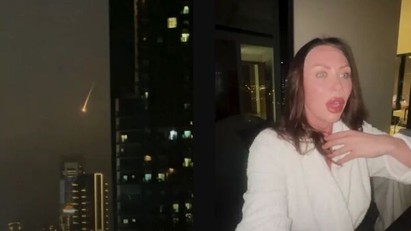 ▲▼直擊杜拜砲火！網美驚恐淚訴「這句話」卻被罵爆：太自私。（圖／翻攝IG@ellestarkos）