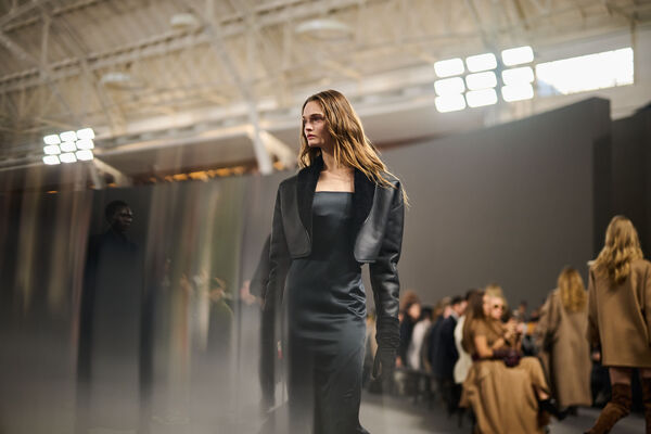 ▲米蘭時裝周MaxMara。（圖／品牌提供）