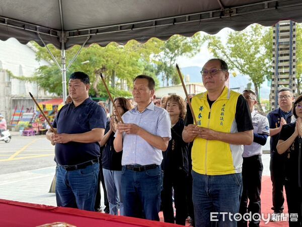 ▲游顥再推集集車站旁環山視野空中平台動土，明年中旬完工。（圖／游顥辦公室提供）