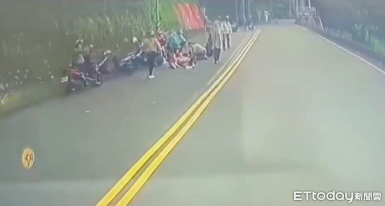 烘爐地祖孫3貼自撞金孫不治 爸媽下山目睹悲劇!爺爺涉過失致死