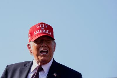 川普高喊「油價即將大跌！」　開戰1小時就已打贏伊朗