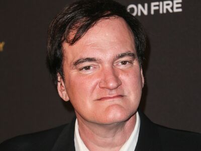 昆汀塔倫提諾遭傳「死於飛彈襲擊」!　火速闢謠…躲防空洞照是AI