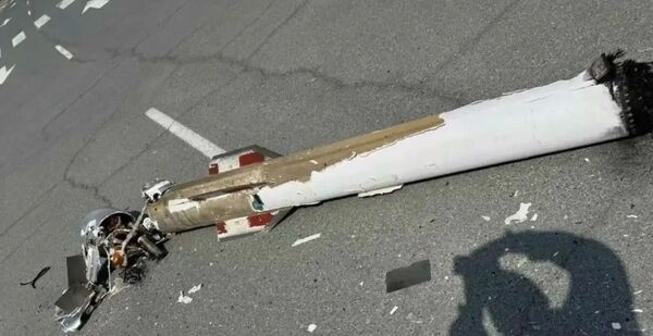 ▲陳浩民夫妻受困杜拜。（圖／翻攝自微博）