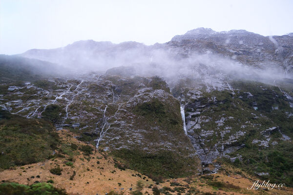 ▲▼米爾福德峽灣。（圖／部落客飛天璇的口袋授權提供）