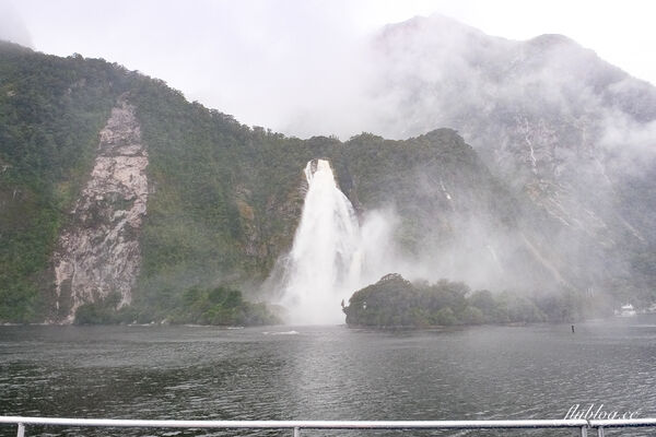 ▲▼米爾福德峽灣。（圖／部落客飛天璇的口袋授權提供）