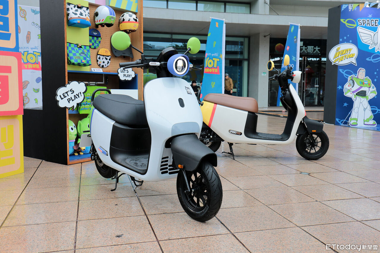 ▲74980元！Gogoro「玩具總動員聯名車」亮相　巴斯光年＆翠絲上身。（圖／記者張慶輝攝）
