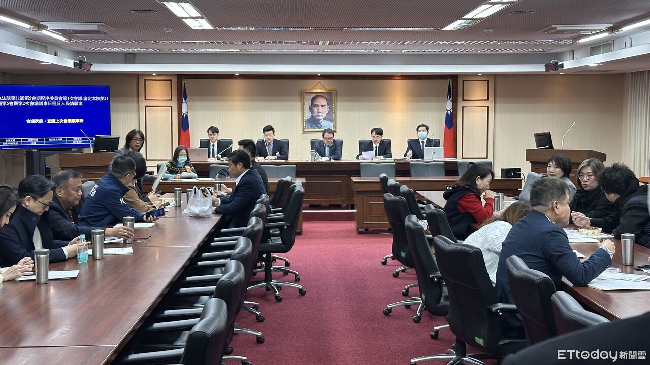 藍白不再封殺! 政院版1.25兆國防特別條例週五院會付委