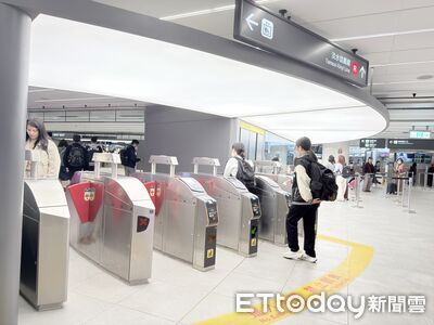 北捷「台北車站」紅線閘門翻新！灰白時髦色調　光膜天花板成質感關鍵