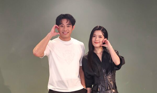 ▲林雨葶、睦媄、初孟軒出席《以身相許》訪問。（圖／記者呂佳賢攝）