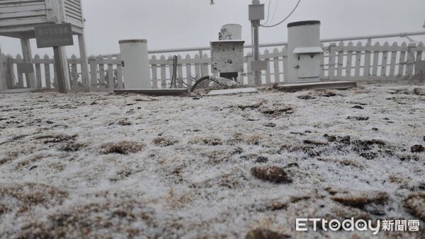 玉山0304下雪。（圖／氣象署）
