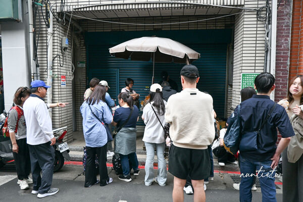 ▲▼迪化街純正麥芽餅。（圖／部落客水晶安蹄不務正業過生活授權提供）