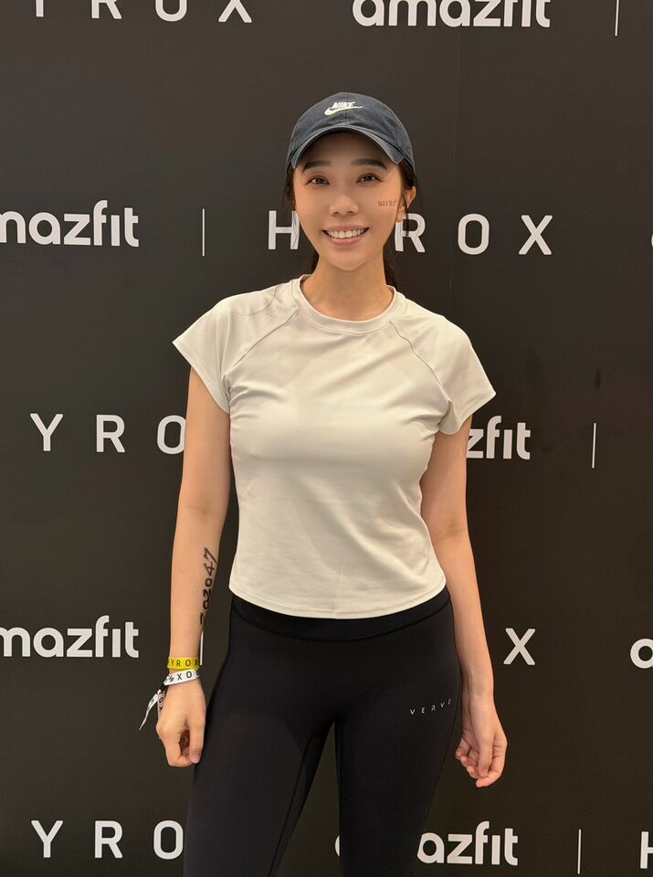 ▲▼蔡家蓁和同學一同組隊參加了近期風靡全球的全新混和運動賽事「HYROX」。（圖／想不到音樂工作室提供）