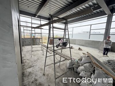 快訊／高雄仁武工地意外！工人攀爬梯子跌落地面　緊急送醫