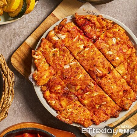 ▲養心沙龍3月會員專屬　平日晚餐688元吃到飽，三月YACHE會員日滿千贈指定菜色。（圖／養心餐飲提供）