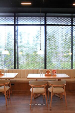 ▲▼萃99&rsquo;Caffee新農旗艦店。（圖／部落客UPSSMILE向上的微笑萍子 旅食設影授權提供）