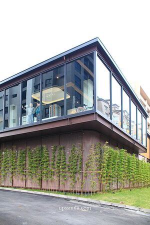 ▲▼萃99&rsquo;Caffee新農旗艦店。（圖／部落客UPSSMILE向上的微笑萍子 旅食設影授權提供）