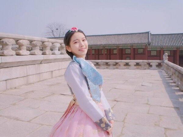 ▲蔡瑞雪過去臉型較圓潤。（圖／翻攝自蔡瑞雪IG）