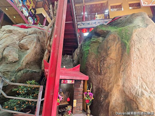 ▲▼石碇元寶山仙石府。（圖／部落客Darren蘋果樹旅遊玩樂誌授權提供）