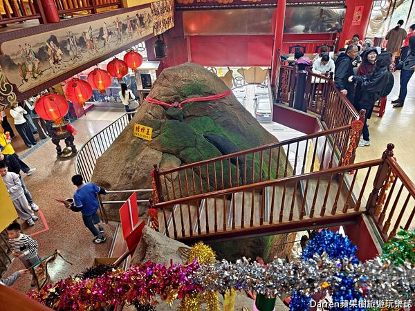 ▲▼石碇元寶山仙石府。（圖／部落客Darren蘋果樹旅遊玩樂誌授權提供）