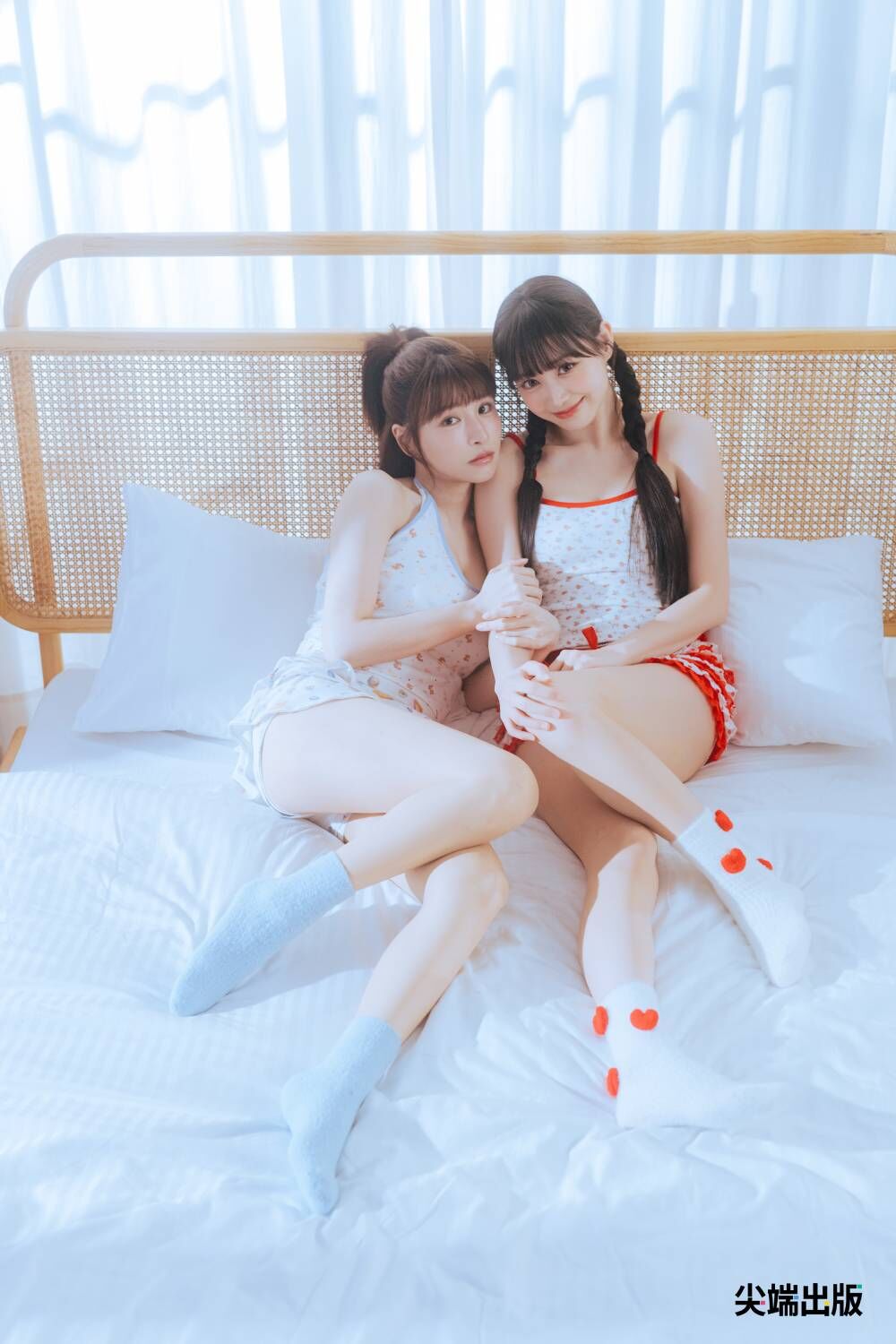 ▲▼邊荷律生日重磅宣布「首本寫真書」  。（圖／尖端提供）