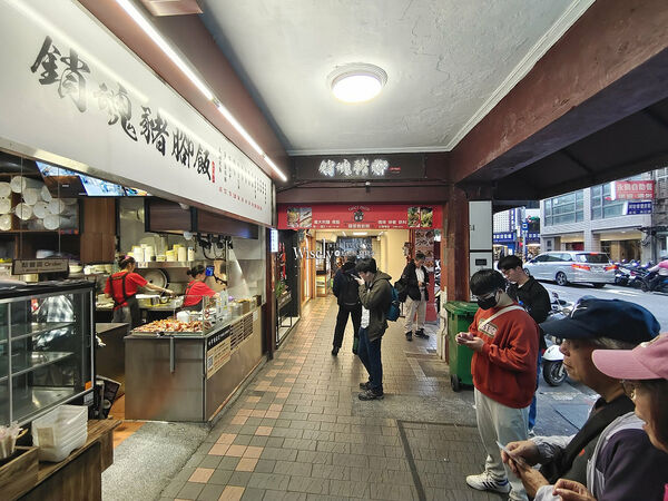 ▲▼西門麵店銷魂豬腳飯。（圖／部落客WISELY&rsquo;s 拍拍照寫寫字授權提供）