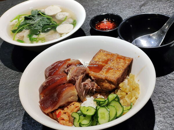 ▲▼西門麵店銷魂豬腳飯。（圖／部落客WISELY&rsquo;s 拍拍照寫寫字授權提供）