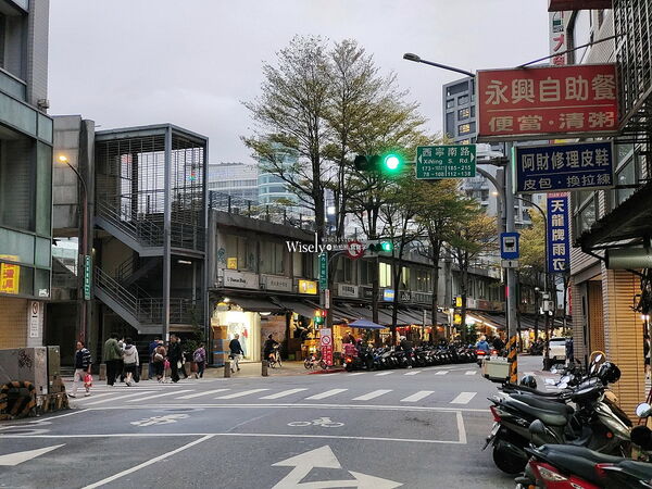 ▲▼西門麵店銷魂豬腳飯。（圖／部落客WISELY&rsquo;s 拍拍照寫寫字授權提供）