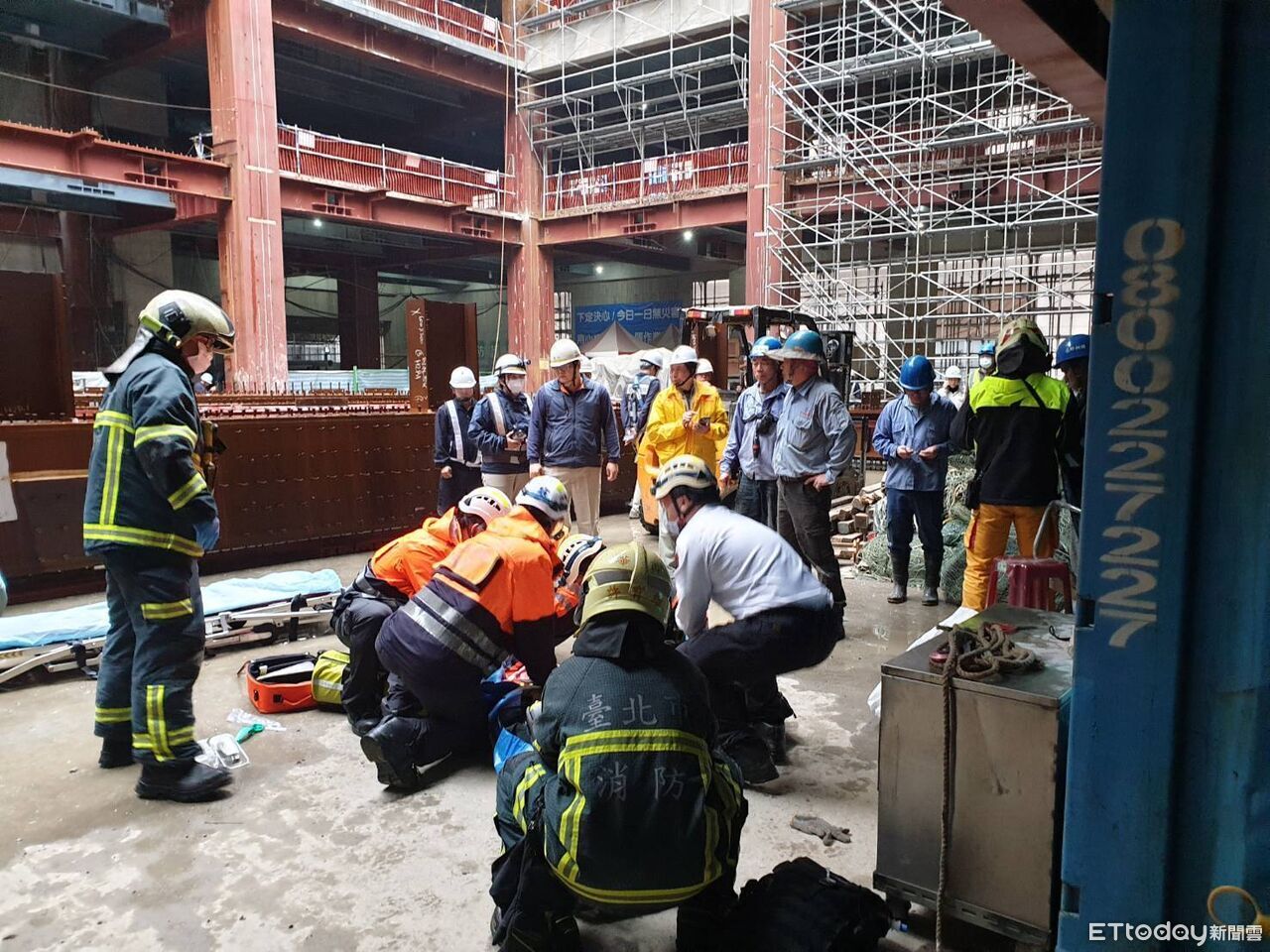 快訊/國賓飯店改建工程意外!工人施工墜樓 搶救無效亡