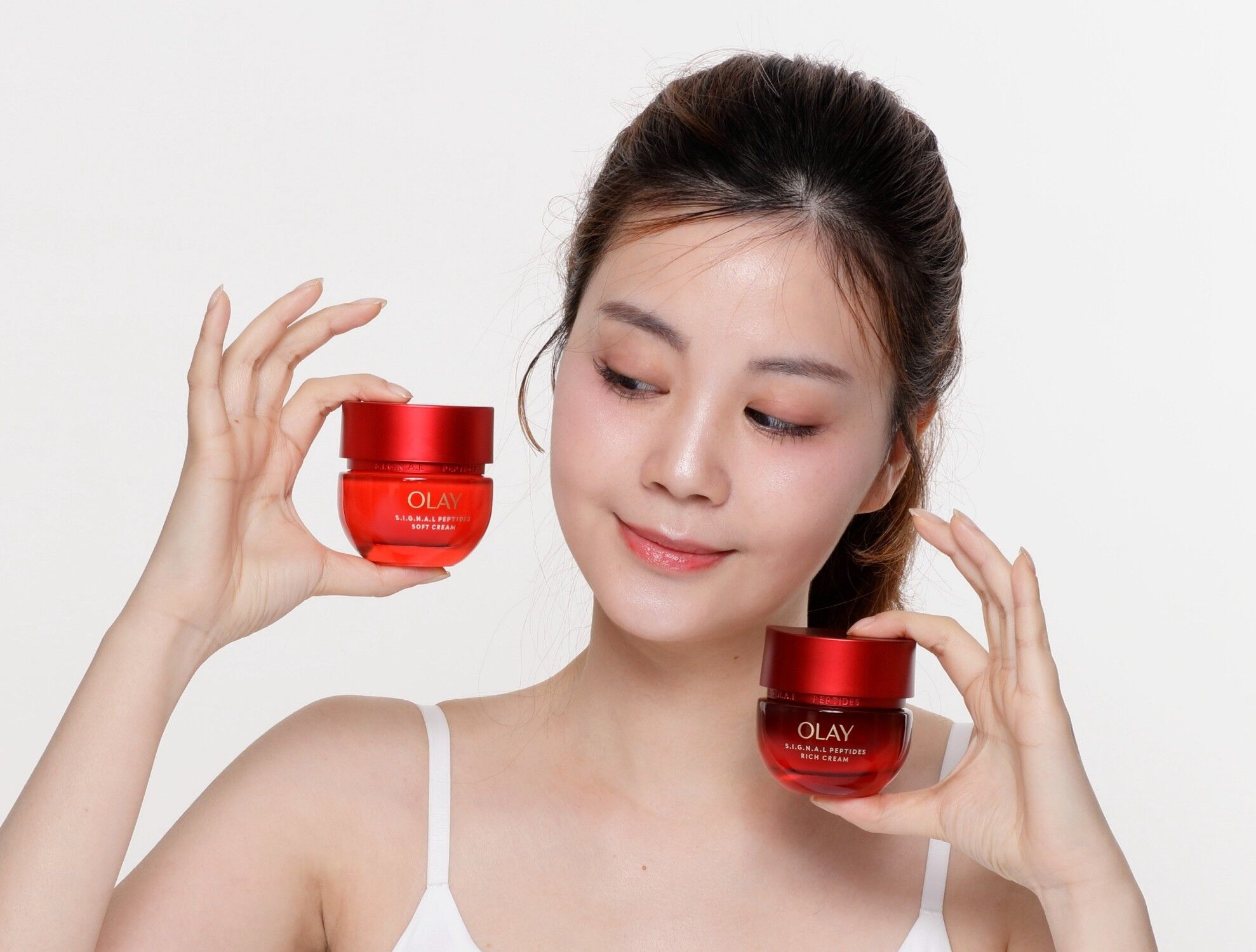 ▲▼OLAY,胜肽,抗老,超紅瓶,保養,專櫃。（圖／資料照）