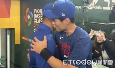 葉總叮嚀「台灣都在看」　張政禹深擁李灝宇：早日上大聯盟！