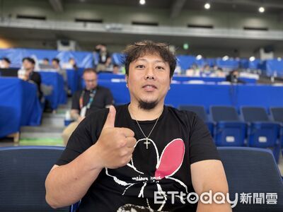 李杜軒號召百人超大團到場應援！徐若熙4局無失分完美回應