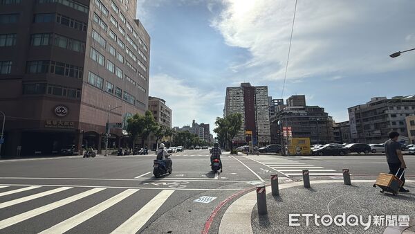▲▼  福華,停車場           。（圖／記者張雅雲攝）
