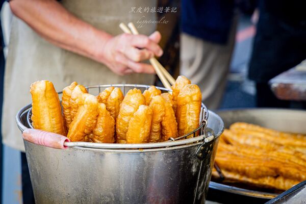 ▲▼阿忠燒餅。（圖／部落客黑皮的旅遊筆記授權提供）