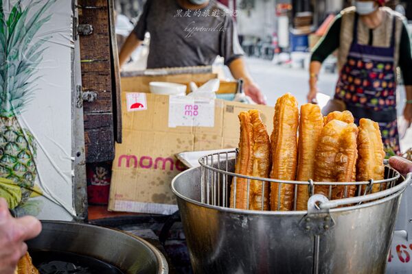 ▲▼阿忠燒餅。（圖／部落客黑皮的旅遊筆記授權提供）