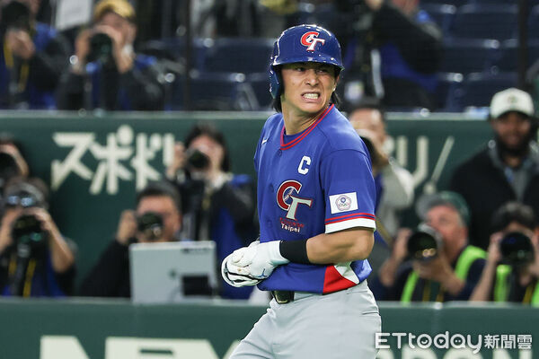 ▲WBC中華隊陳傑憲遭觸身球傷退。（圖／記者林敬旻攝）
