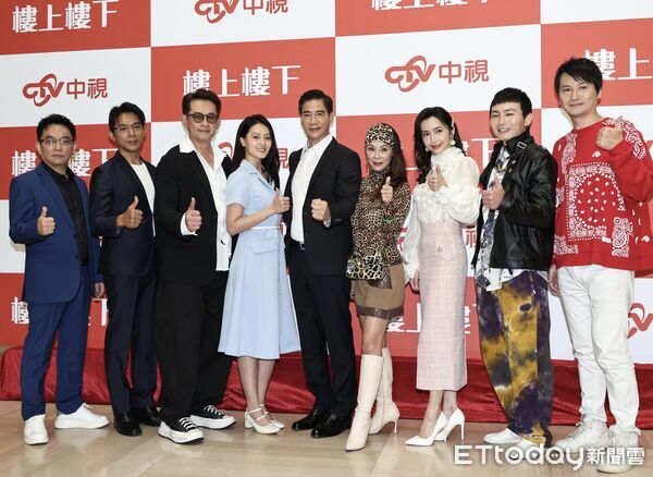 ▲▼八點檔《樓上樓下》開鏡記者會-合照。（圖／記者黃克翔攝）
