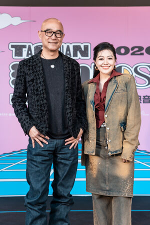 ▲▼ 金曲製作人王治平、金曲歌手姑慕‧巴紹現身站台。（圖／新視紀整合行銷提供）