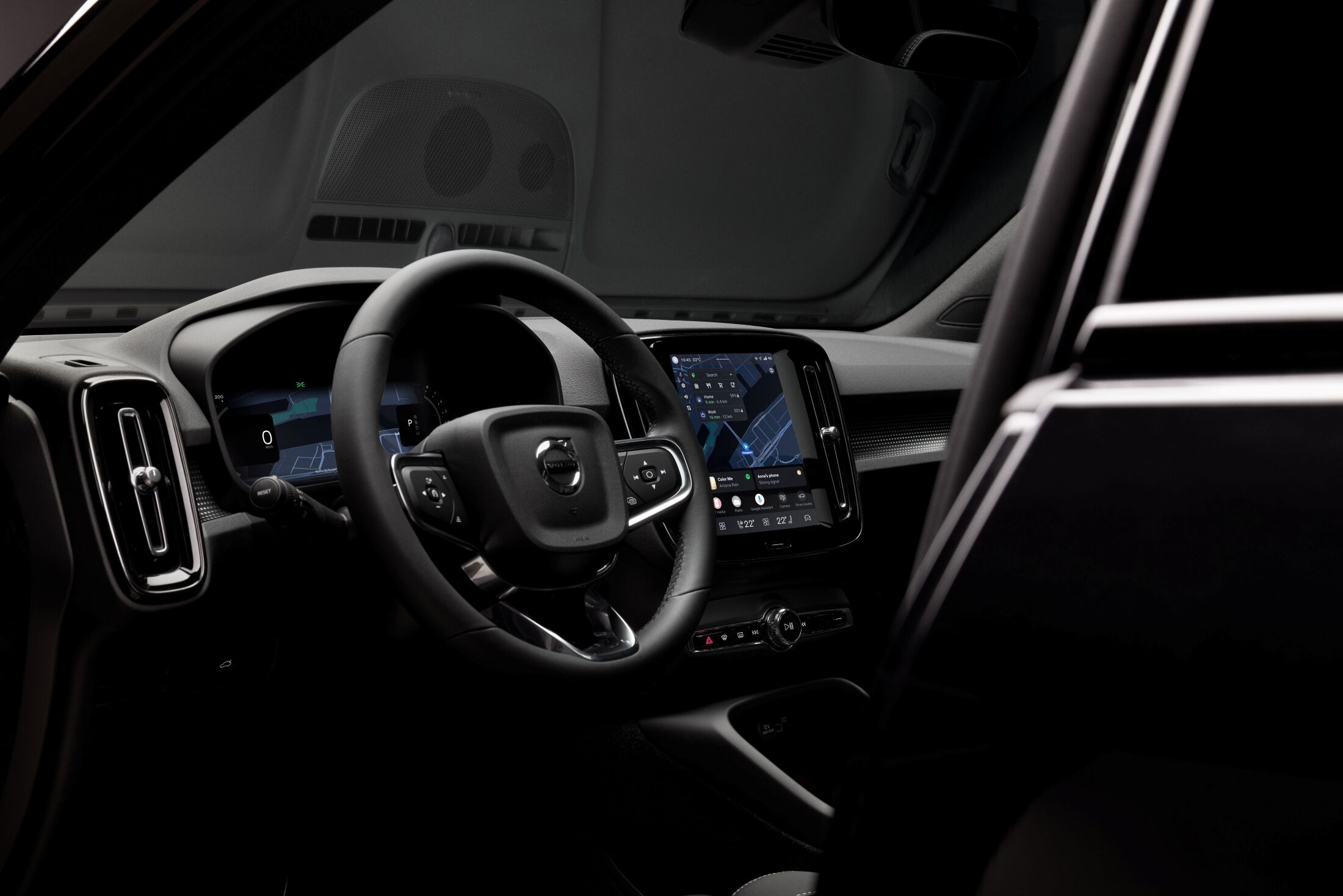 ▲169萬起！台灣Volvo「新年式40車系售價」公布　電動比輕油電便宜。（圖／翻攝自Volvo）