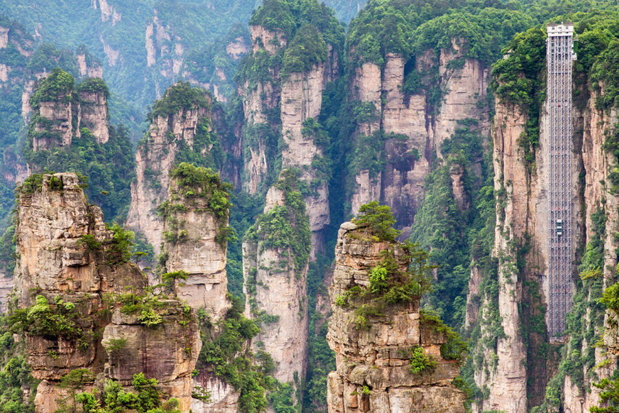 慢遊張家界與鳳凰古城的山影水色（圖／鳳凰旅遊）