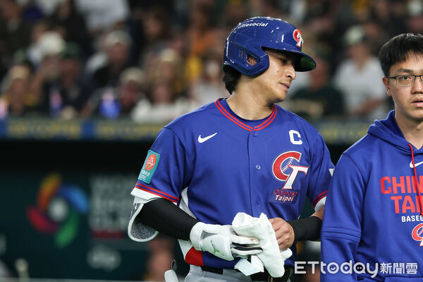 ▲WBC中華隊陳傑憲遭觸身球傷退。（圖／記者林敬旻攝）