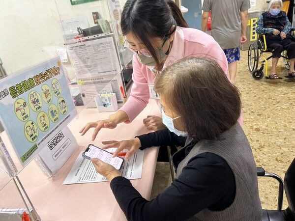 ▲北榮桃園分院透過「量六力」助長者健康樂活