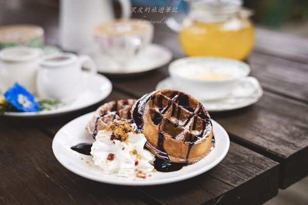 ▲▼新竹咖啡廳推薦！藏身在森林中的紅磚玻璃屋。（圖／部落客黑皮提供）