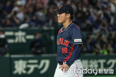今晚唯一2次上壘！鄭宗哲努力纏鬥　山本投到滿壘懊惱爆粗口