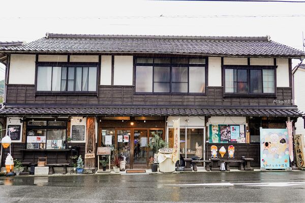 ▲▼日本鳥取市老宅咖啡廳「パーラー株湯」，溫泉水做的咖啡、飲品及布丁。（圖／部落客Mika提供）