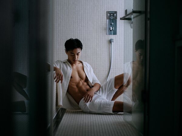 ▲游书庭到日本看WBC，巧遇胡瓜一家人。（图／翻摄自Facebook／游书庭）